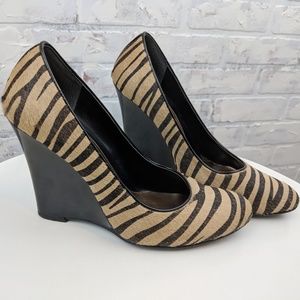 Beautiful Animal Print Paolo Wedges